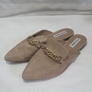 Steve Madden Womens Size 9 M TAUPE MULES Beige With Gold Chain Flats
